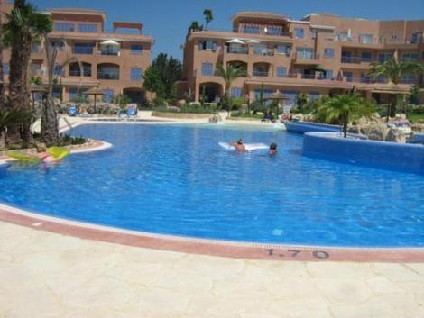 Comfortable 2 Bedroom Apartment In Popular Limnaria Gardens Paphos Exteriér fotografie