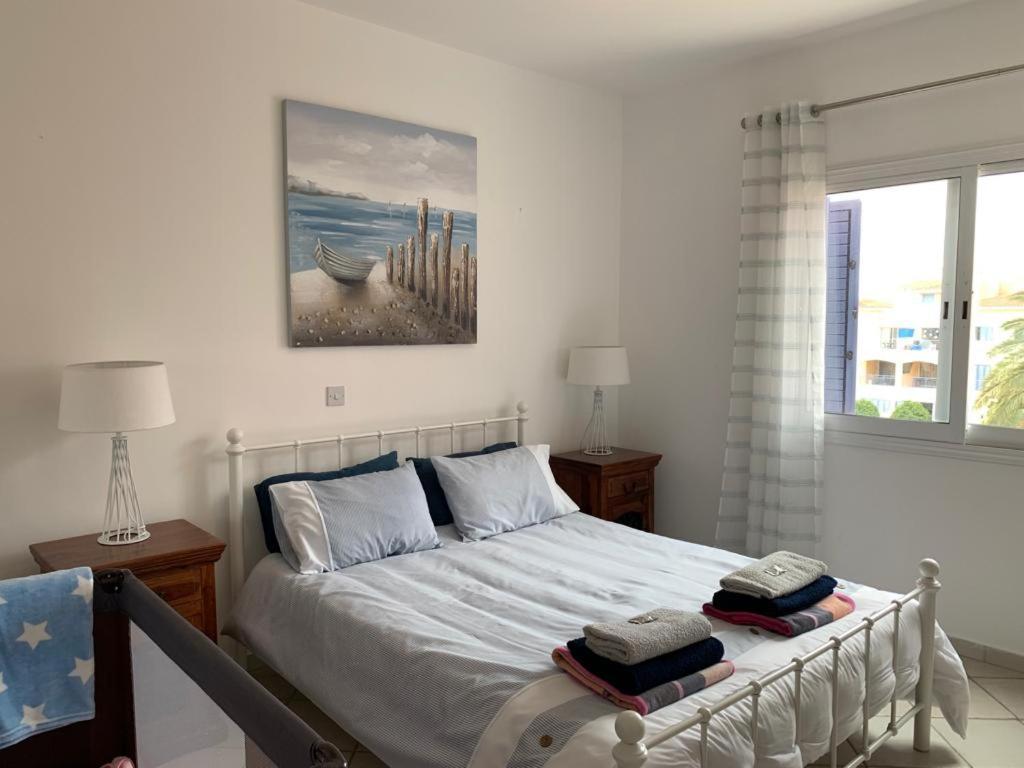 Comfortable 2 Bedroom Apartment In Popular Limnaria Gardens Paphos Exteriér fotografie