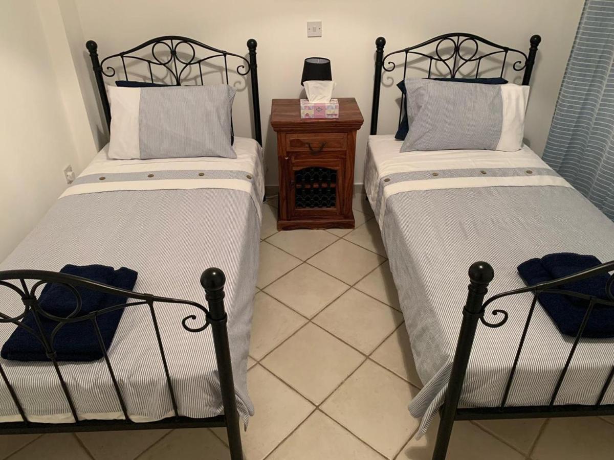 Comfortable 2 Bedroom Apartment In Popular Limnaria Gardens Paphos Exteriér fotografie